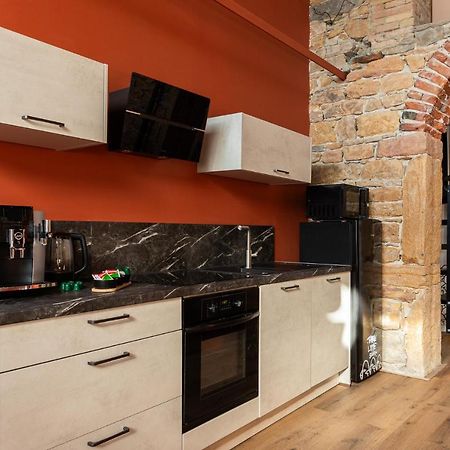 Smartstay Bird Family - Lyon Buitenkant foto